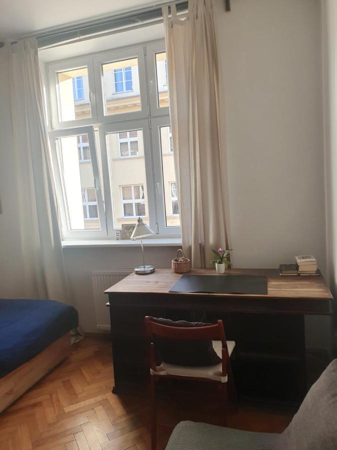 Apartament On Kazimierz Krakow Luaran gambar